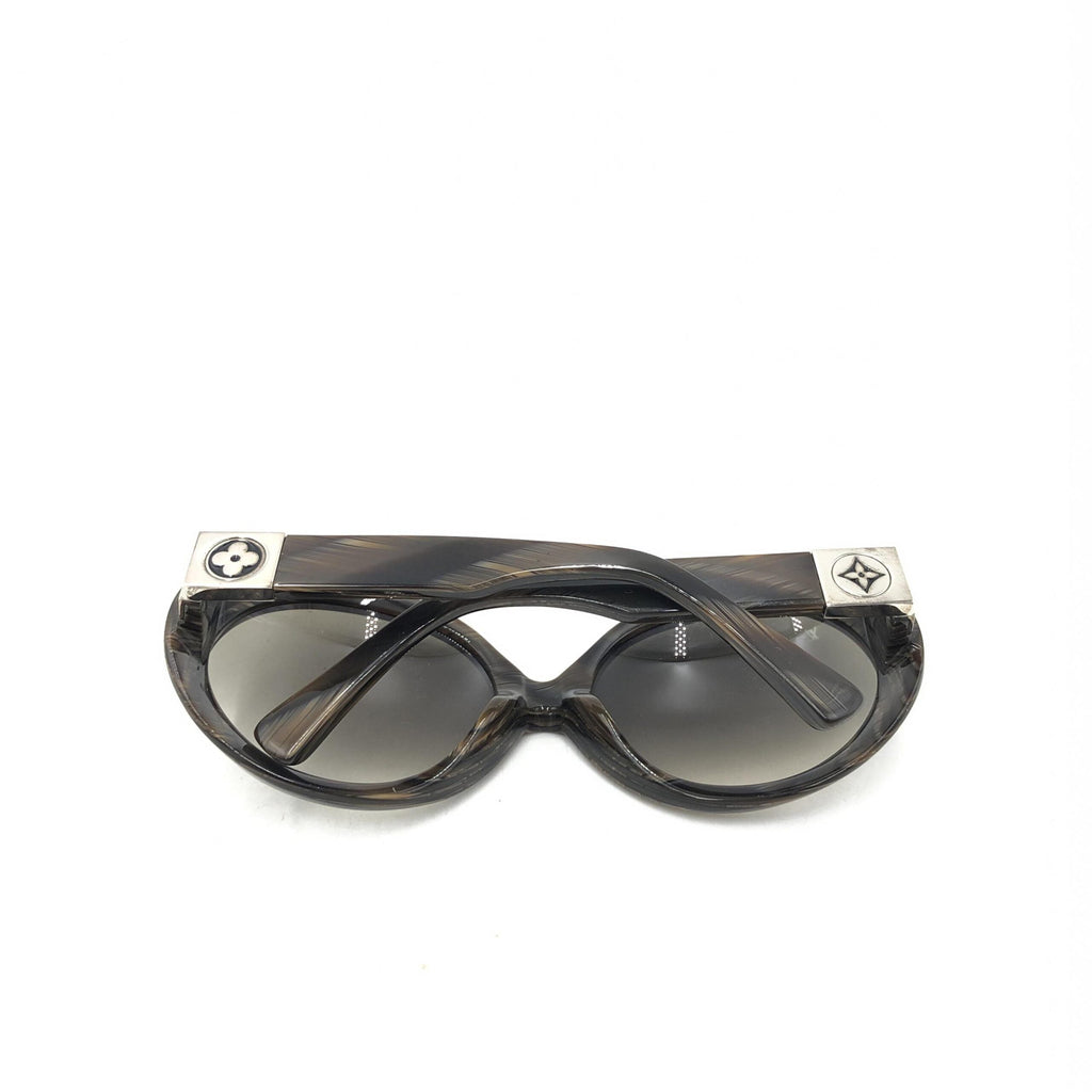 Louis Vuitton Suspense BugEye Sunglases, Polarized