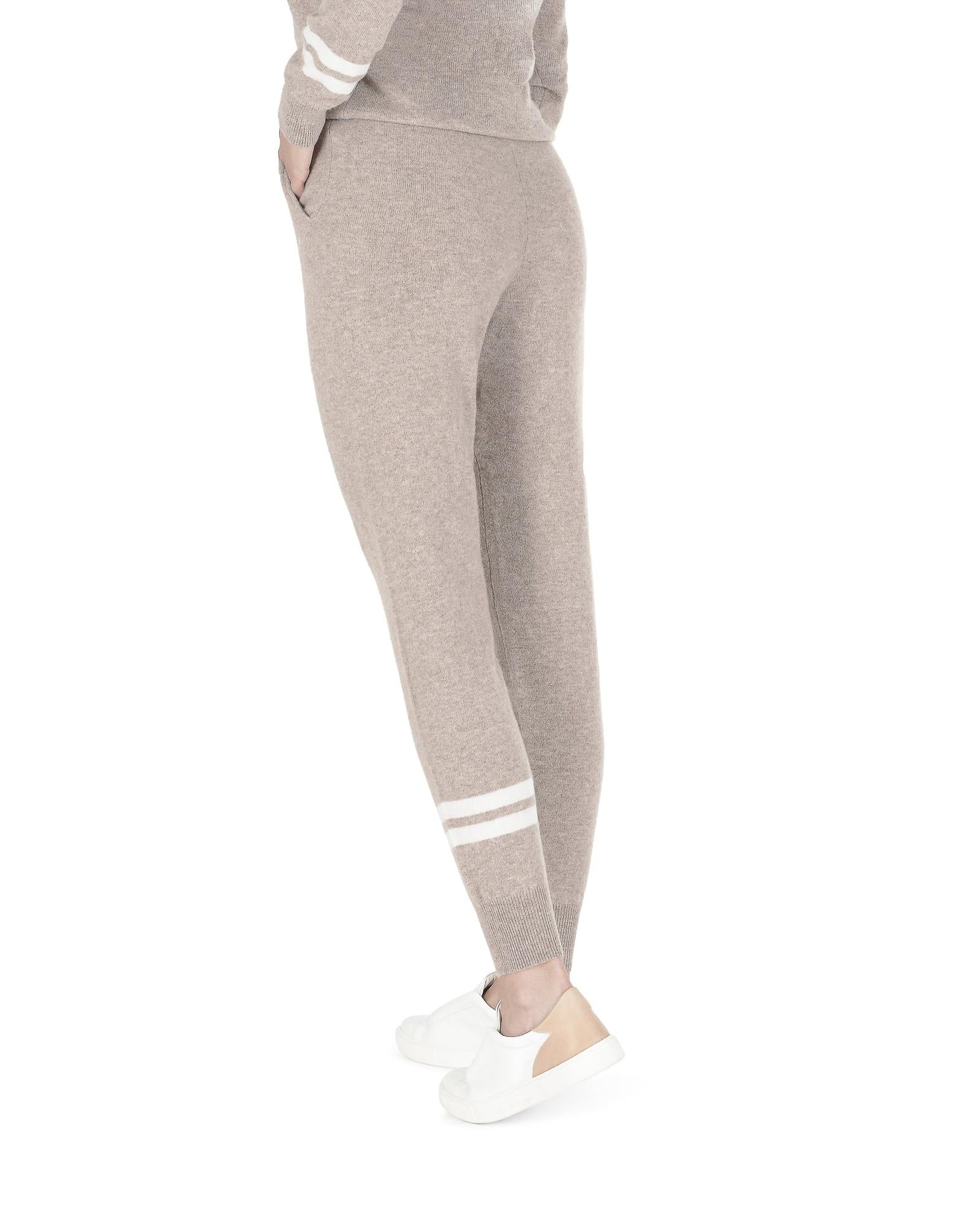 Crown of Edinburgh Cashmere Beige Cashmere Casual Pants