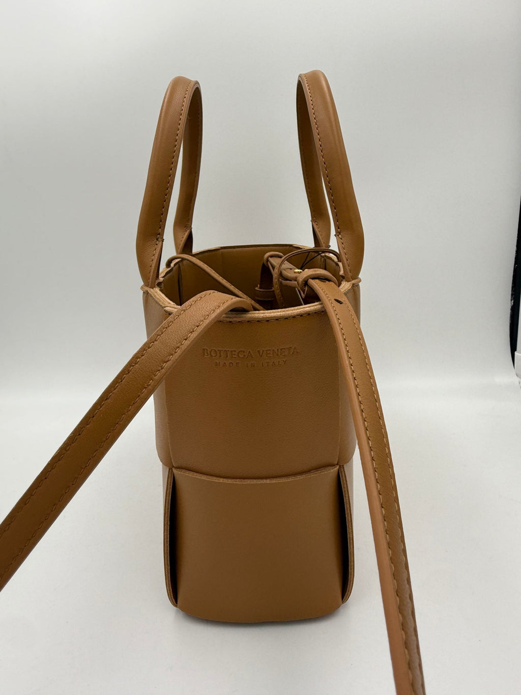 Bottega Veneta BOTTEGA VENETA ARCO Shoulder Bag Bottega Veneta