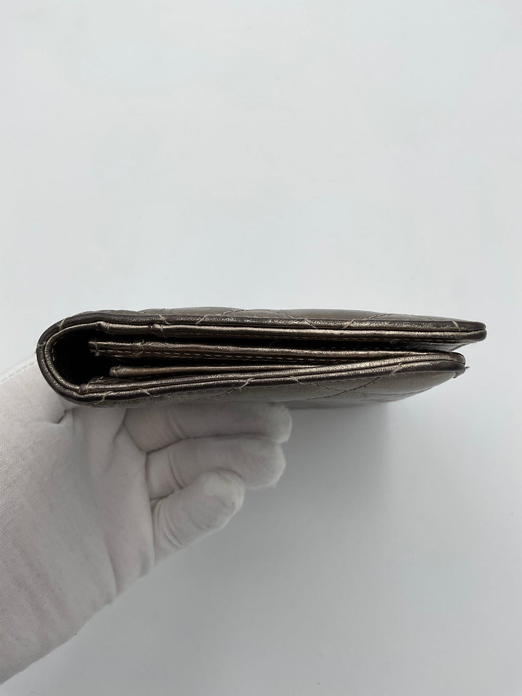 Chanel CHANEL Matèlassè Platinum Wallet