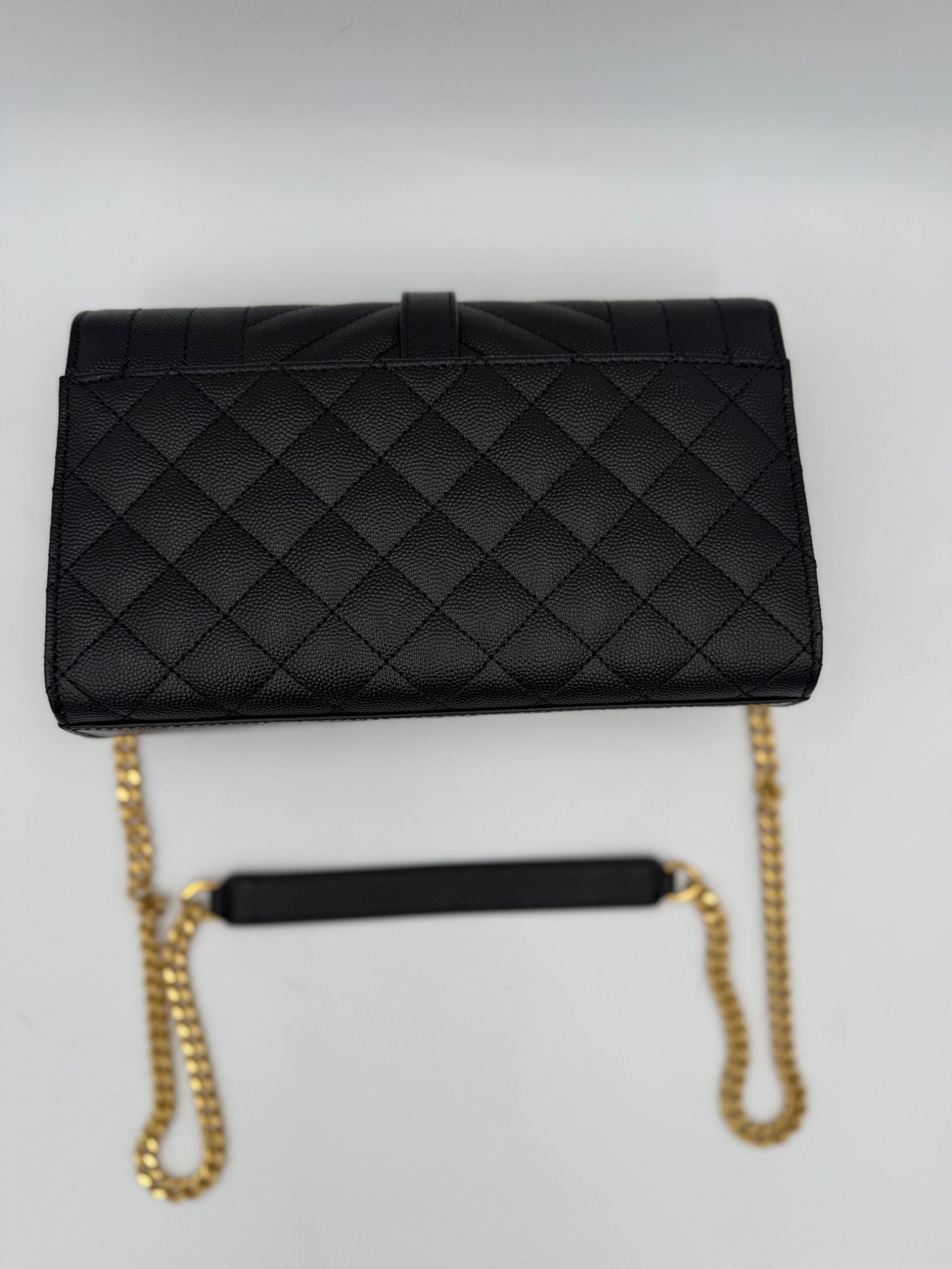 Saint Laurent SAINT LAURENT ENVELOPE SMALL in Black Grained Leather Handbag