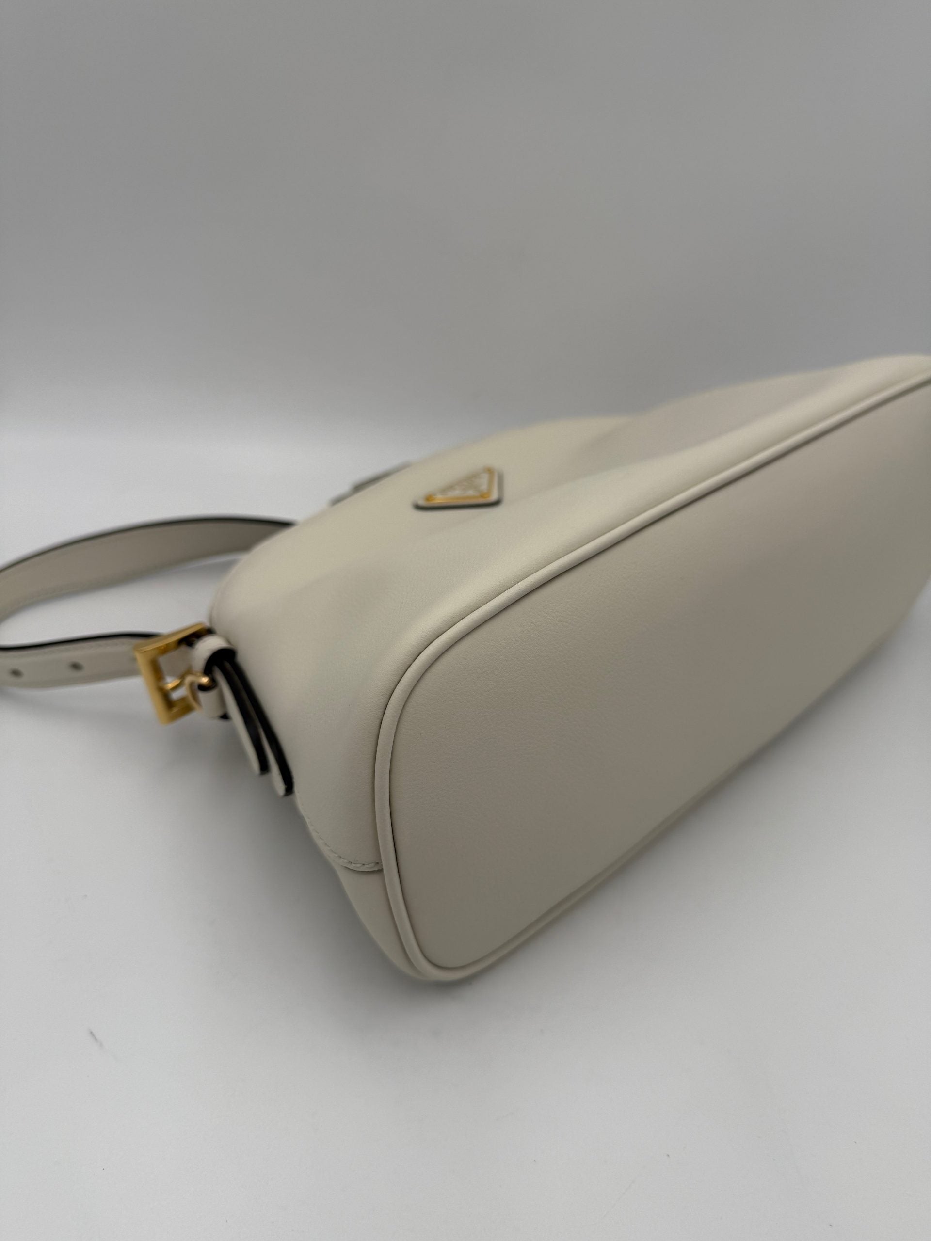 Prada Bauletto BOWLING in Leather Handbag