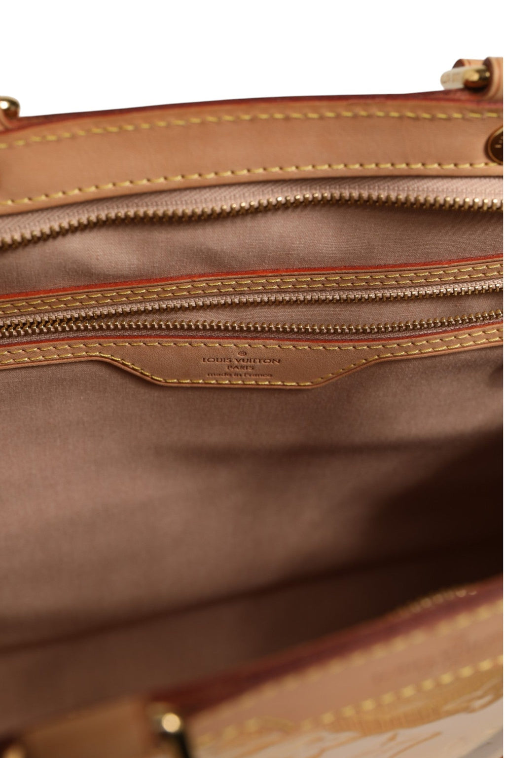 Louis Vuitton Monogram Vernis Brea MM Beige Poudre