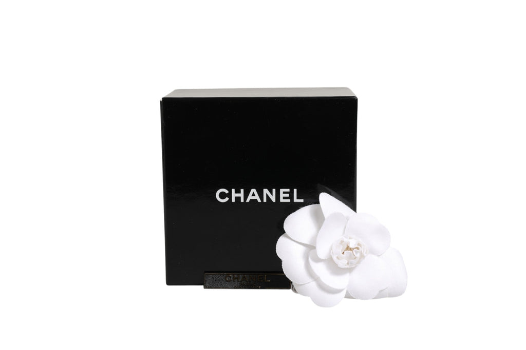 Chanel White flower Brooch