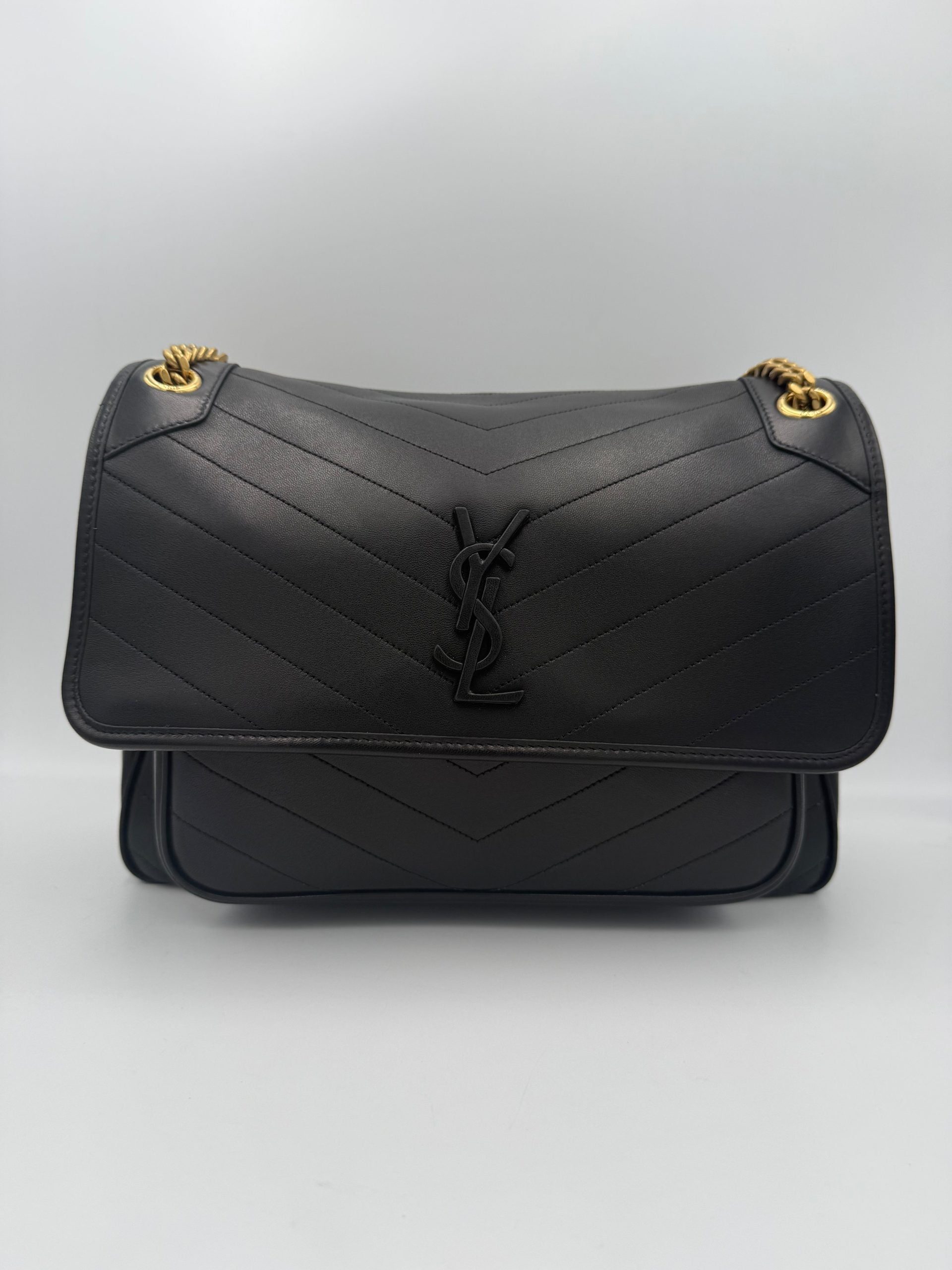 Saint Laurent SAINT LAURENT NIKI LARGE in Lambskin Bag Saint Laurent