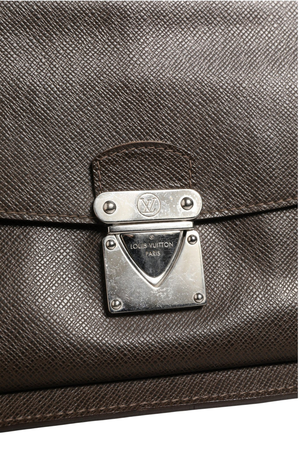 Louis Vuitton Belaia Clutch Taiga Leather