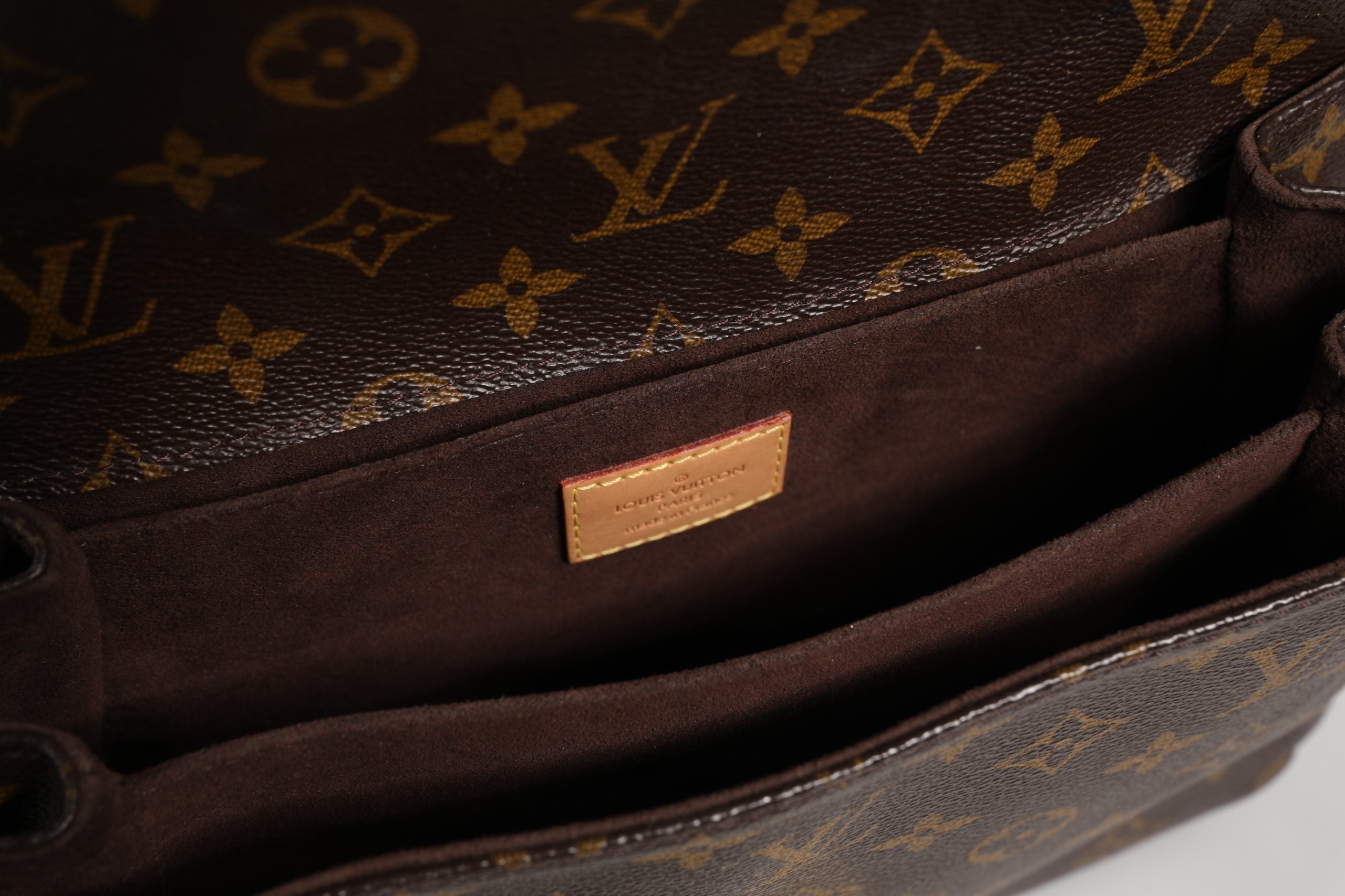 Louis Vuitton Pochette Métis Monogram