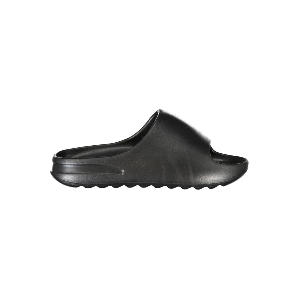Norway 1963 Black Polyurethane Women's Slipper
