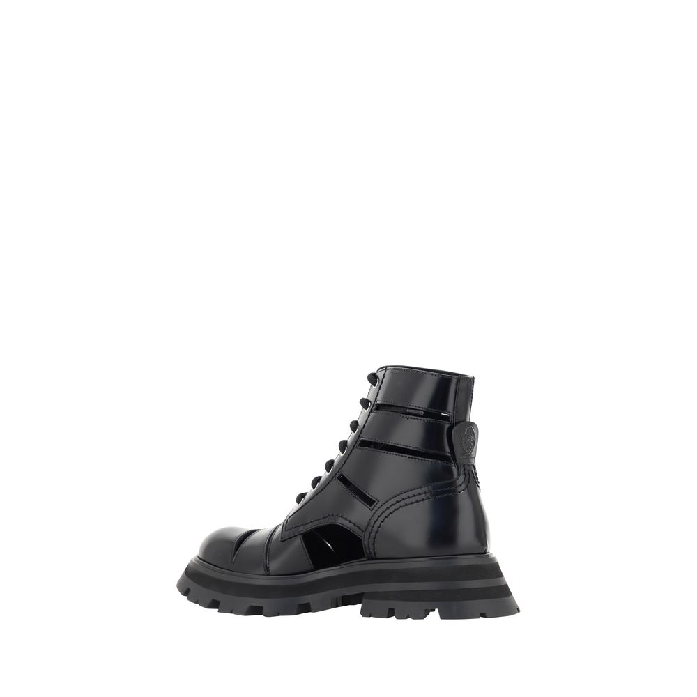 Alexander McQueen Black Calf Leather Bos Taurus Lace-Up Boots