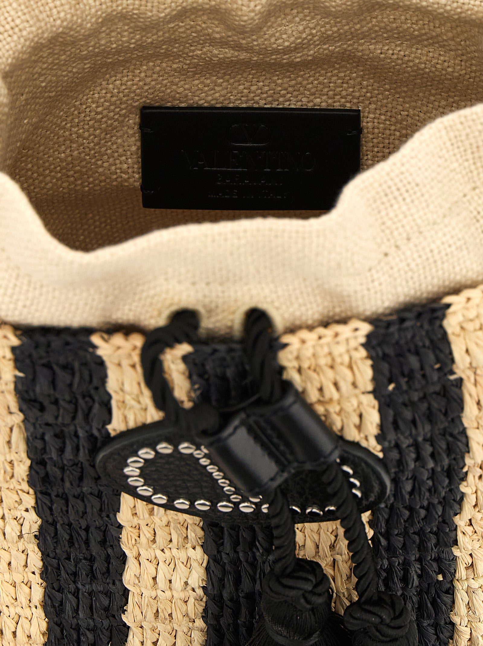 Valentino Garavani Black Straw Shoulder Bag Valentino Garavani