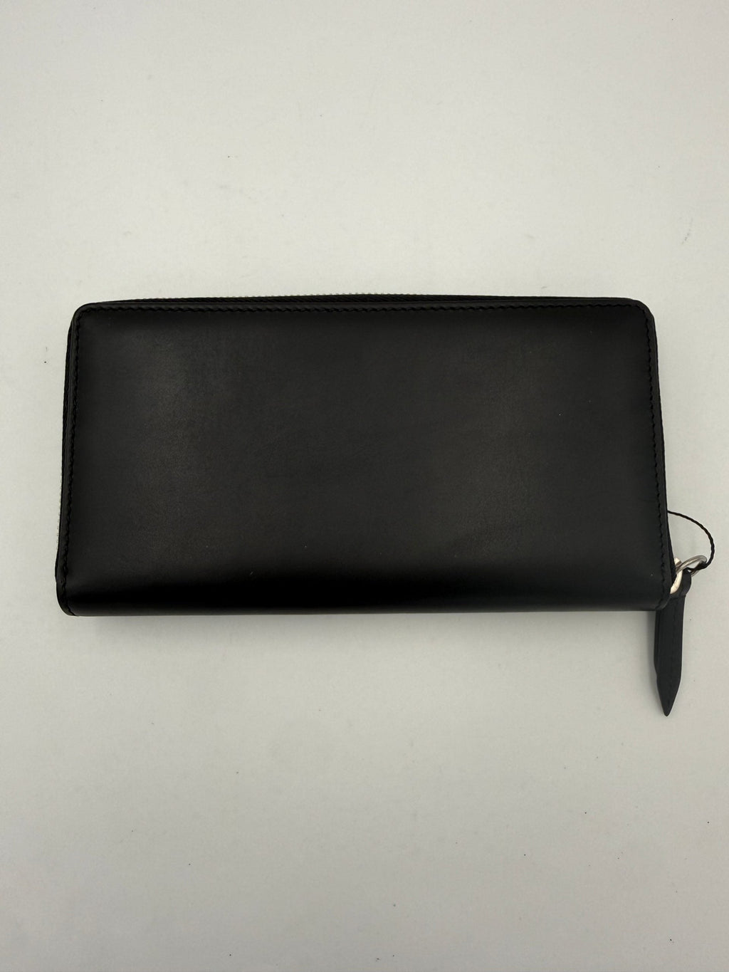 Gucci GUCCI Zip Black Front Logo Embossed Wallet