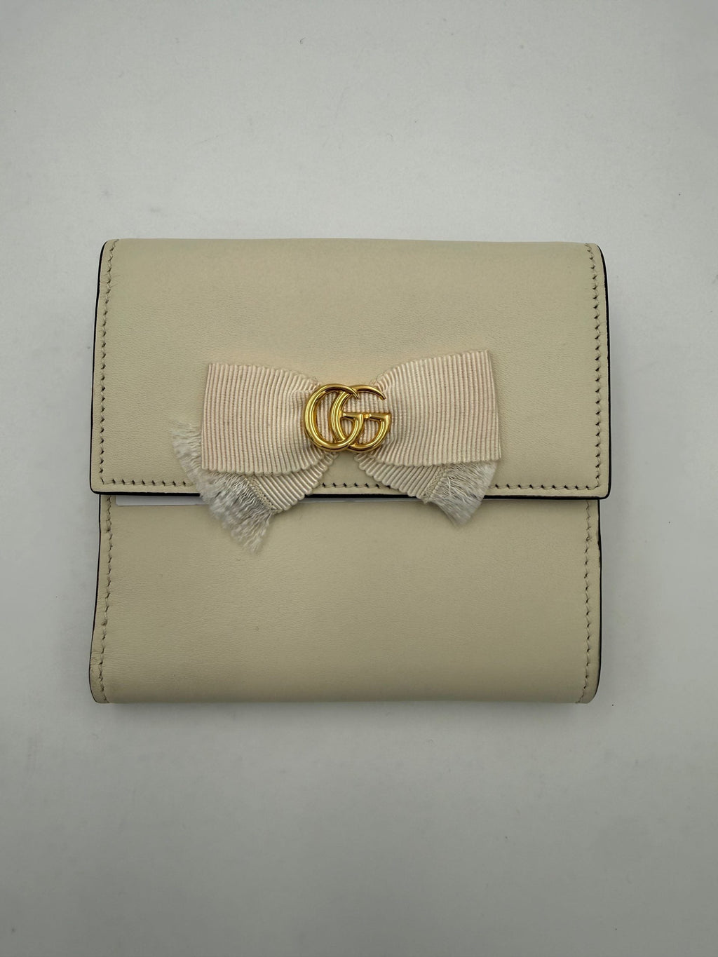 Gucci GUCCI GG Marmont Compact Wallet